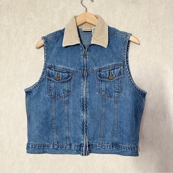 St. John's Bay Jackets & Blazers - St. John’s Bay Women’s Vintage Denim Vest Corduroy Collar Full Zip Barncore L